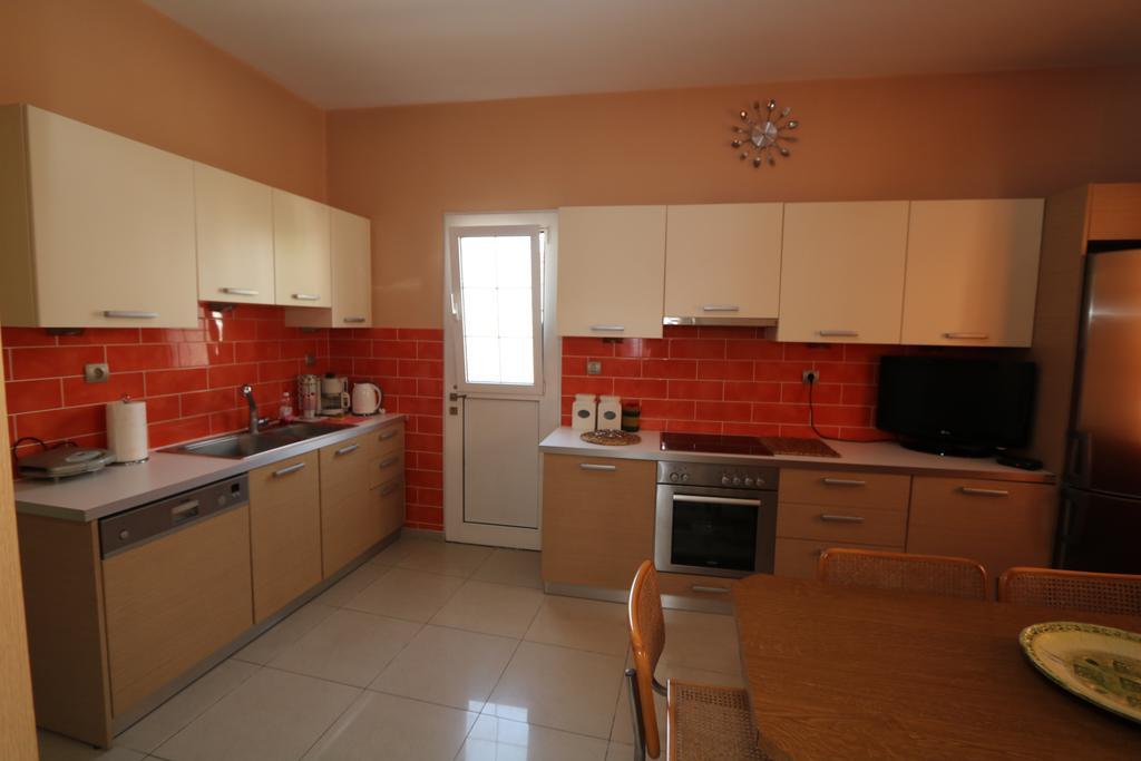Sofia'S Delightful Apartment أرغوستولي المظهر الخارجي الصورة
